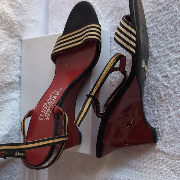 Salvatore Ferragamo Sandals - Picture 3 of 8